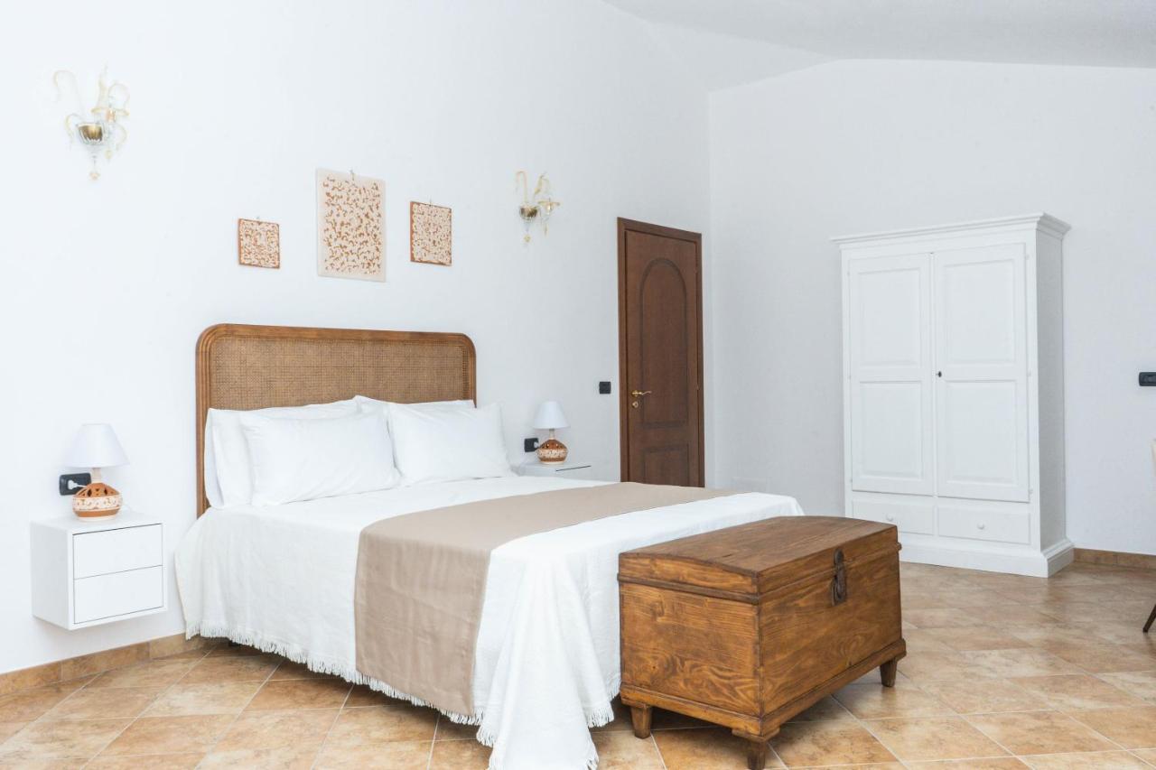 Bed and Breakfast Relais Ruggiero Le Castella  Exterior foto