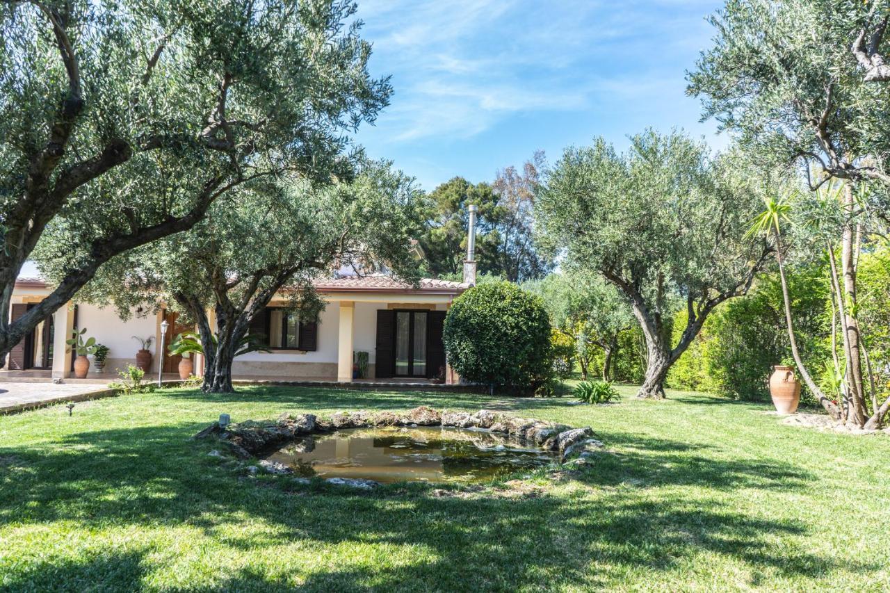 Bed and Breakfast Relais Ruggiero Le Castella  Exterior foto