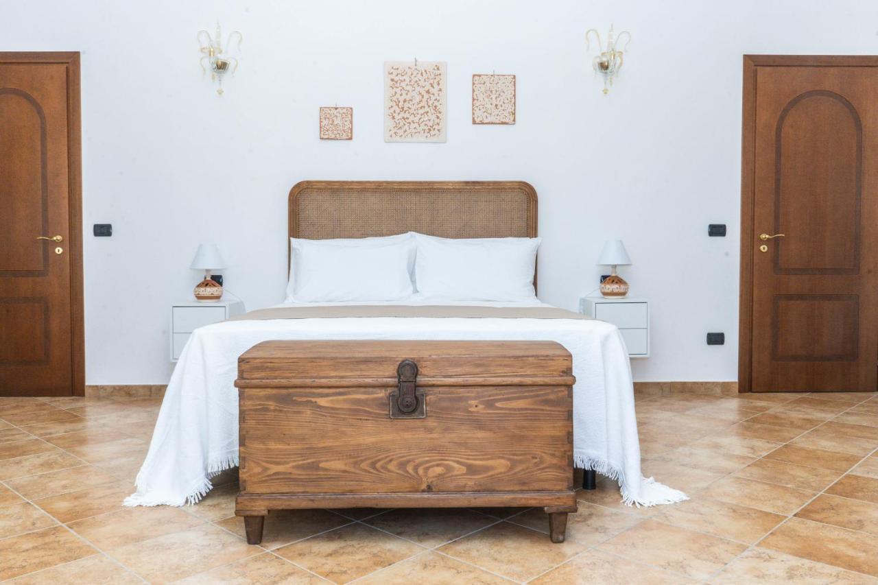 Bed and Breakfast Relais Ruggiero Le Castella  Exterior foto